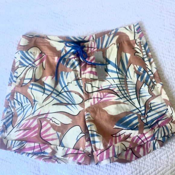 J. Crew Pants - J. Crew Tropical Print Shorts Size 6